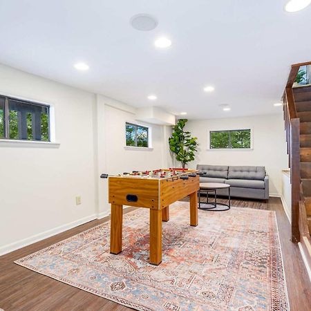 Amazing Views, Hot Tub, Fire Pit, Deck & Fireplace Inwood Exterior foto