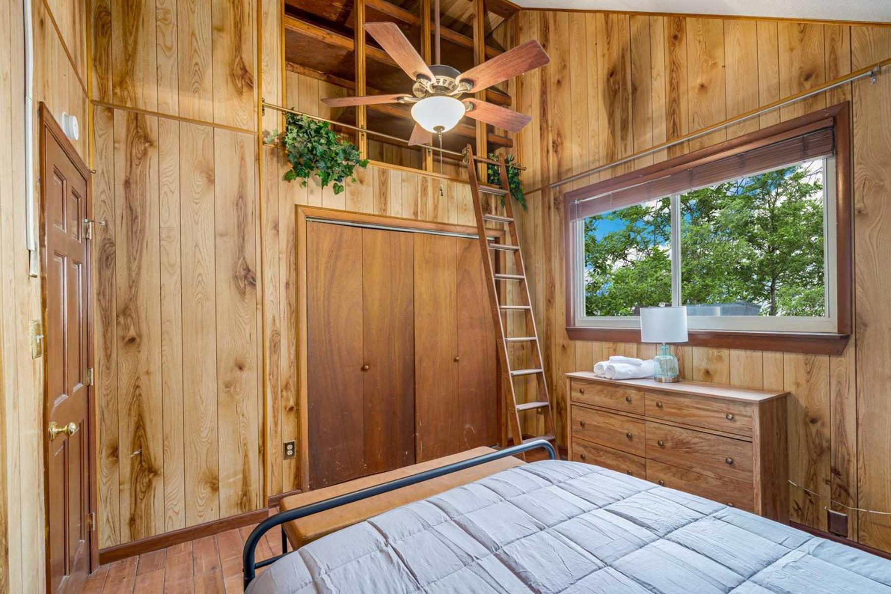 Amazing Views, Hot Tub, Fire Pit, Deck & Fireplace Inwood Exterior foto