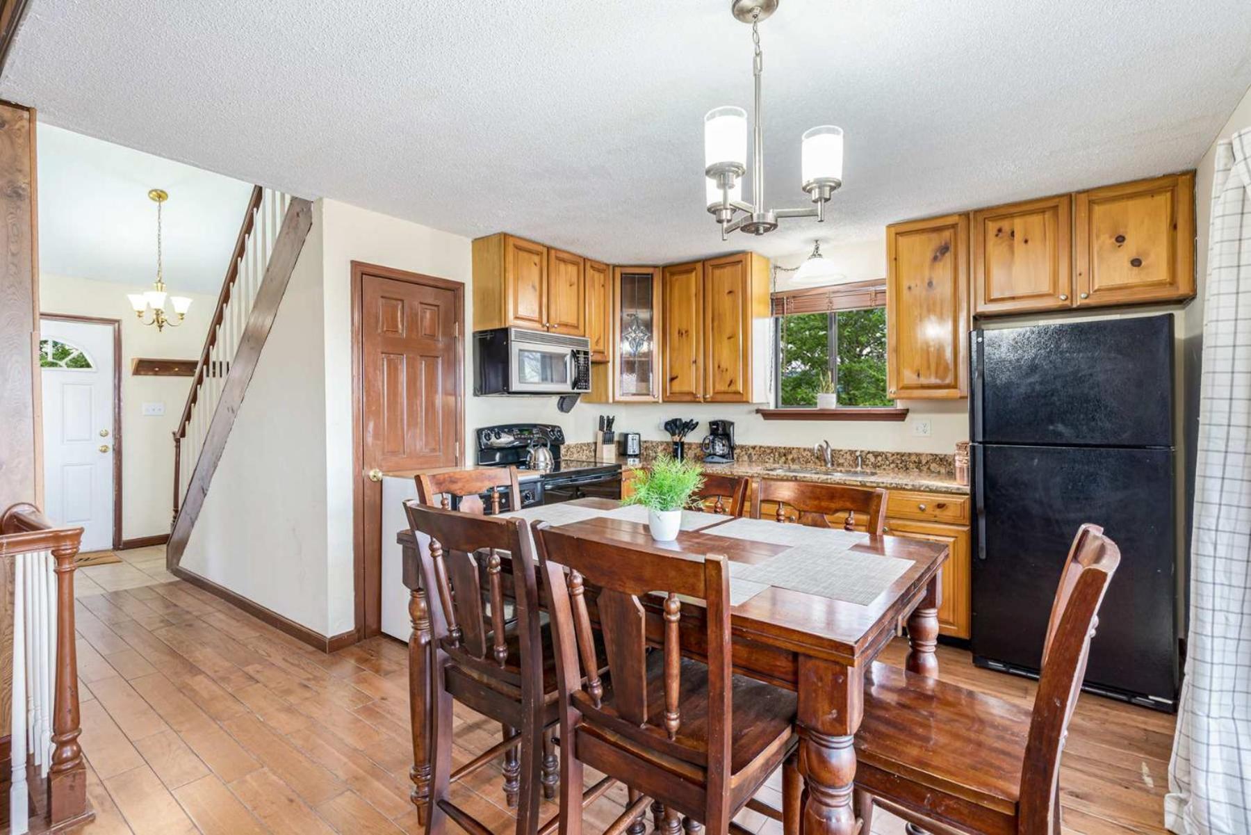 Amazing Views, Hot Tub, Fire Pit, Deck & Fireplace Inwood Exterior foto